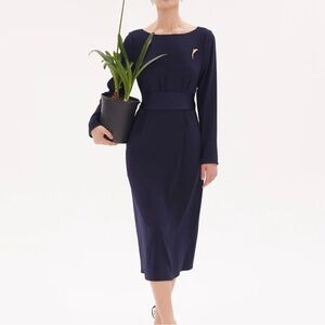💖 Goelia Navy Slim-Fit Midi Dress with Brooch - NWT